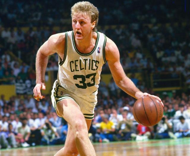 队效力的, nFt, 艾弗森是历