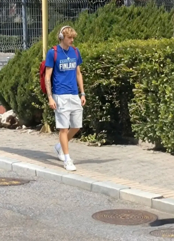 src, 宁试训北控, 学篮球名校 src, 宁试训北控, 学篮球名校