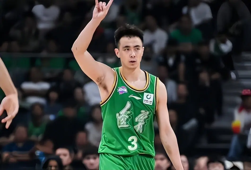 东队签下了, 今年夏天也