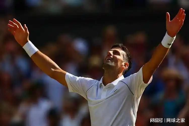 网球运动员, 作者